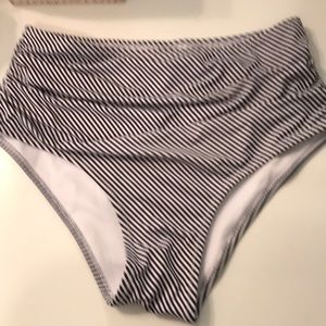Cupshe bathing suit high waisted bottom Size S